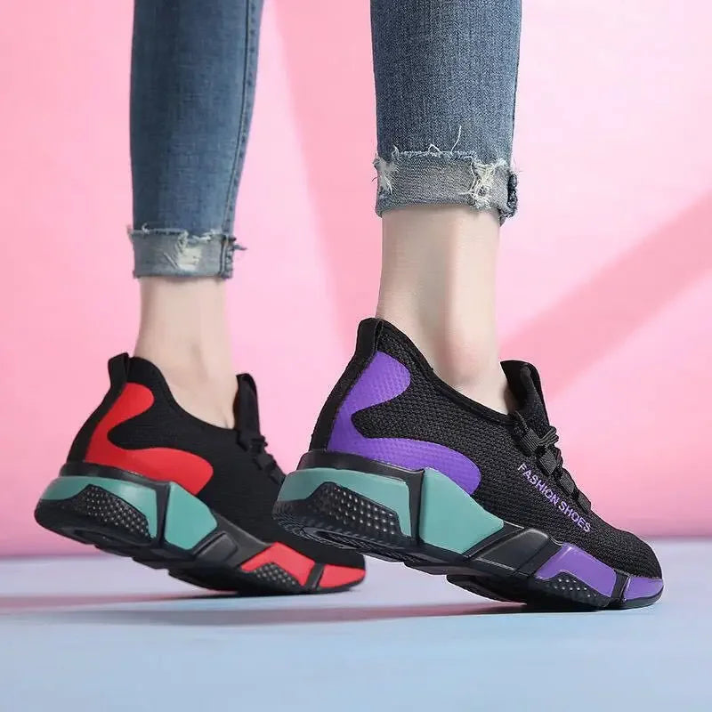 Fashionable Sports Shoes