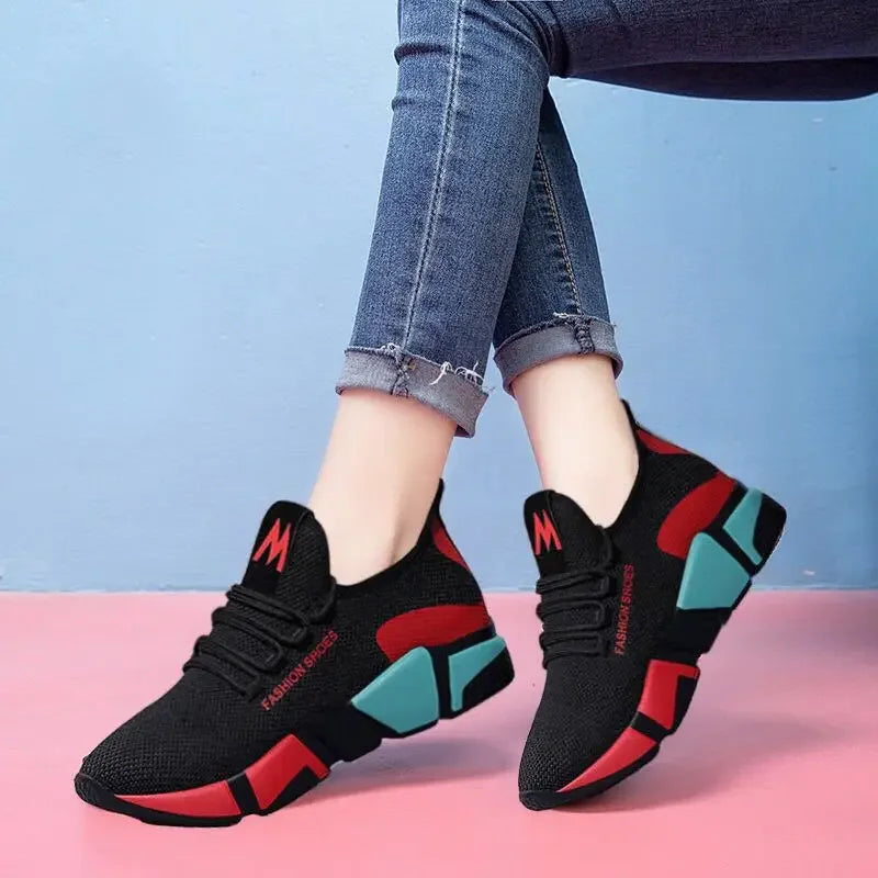 Fashionable Sports Shoes